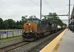 CSX 3192 leads M410